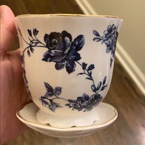 Blue and white floral teacup planter